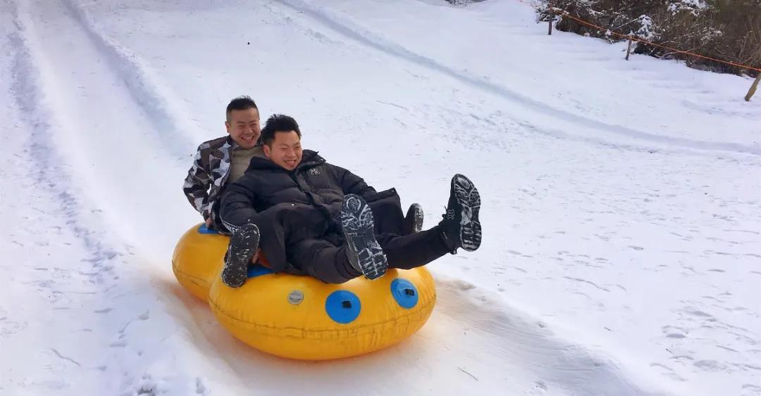 猿人山滑雪场｜滑雪才是这个冬季正确的打开方式